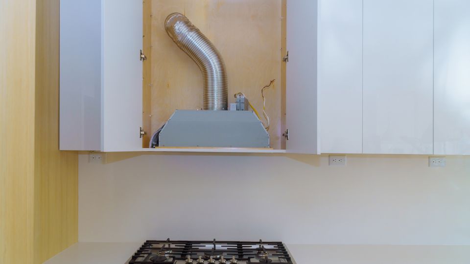 Páraelszívócső kivezetés elszívócső a szekrényben